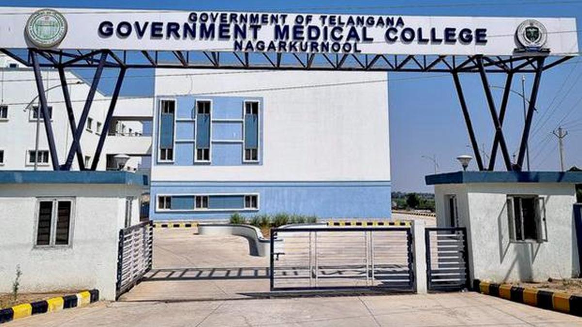 Four MBBS students barred for ragging at Nagarkurnool Medical College