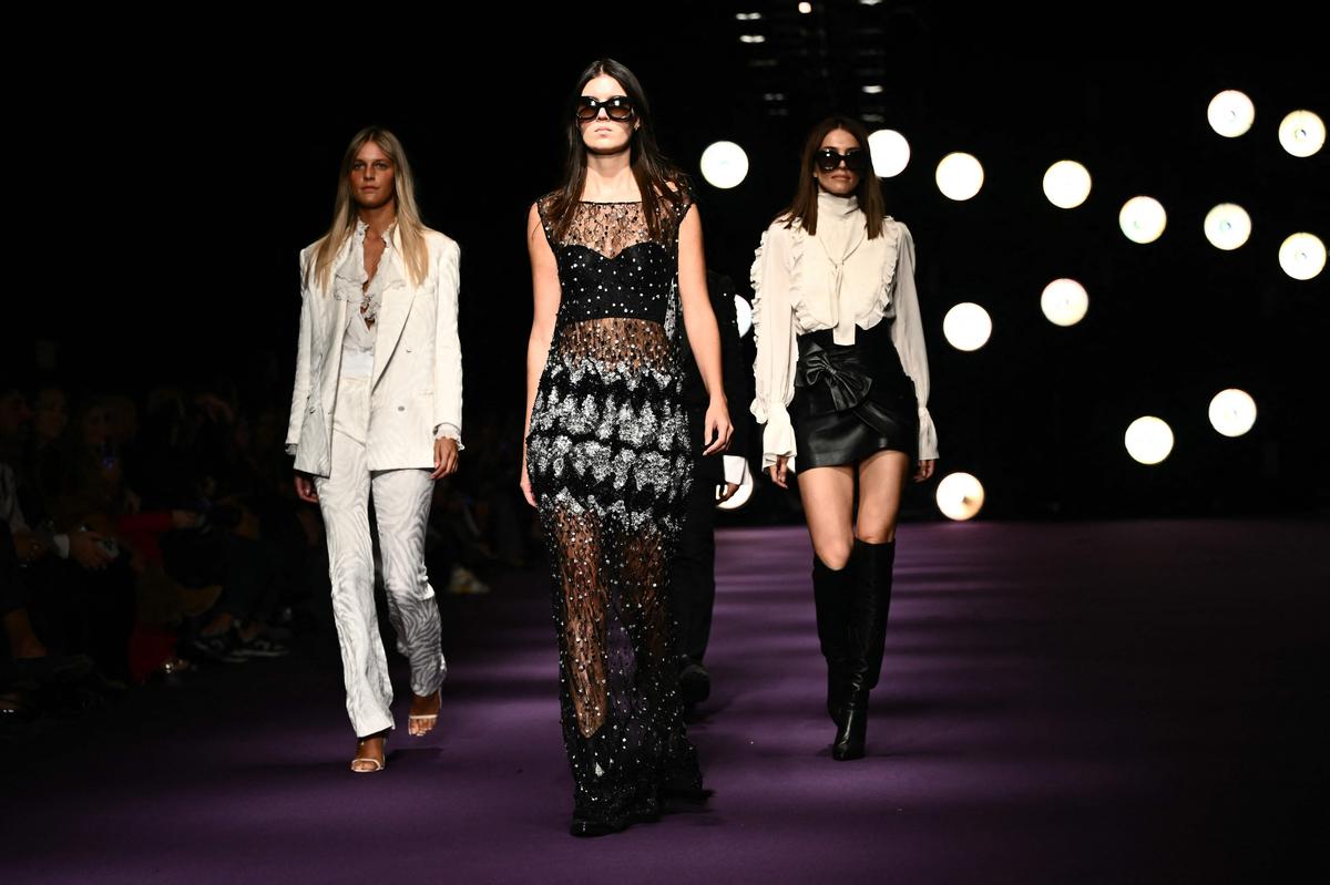 Models walk the runway during the Redemption collection show at Milan's Fashion Week Womenswear Spring / Summer 2025, on September 17, 2024 in Milan. 