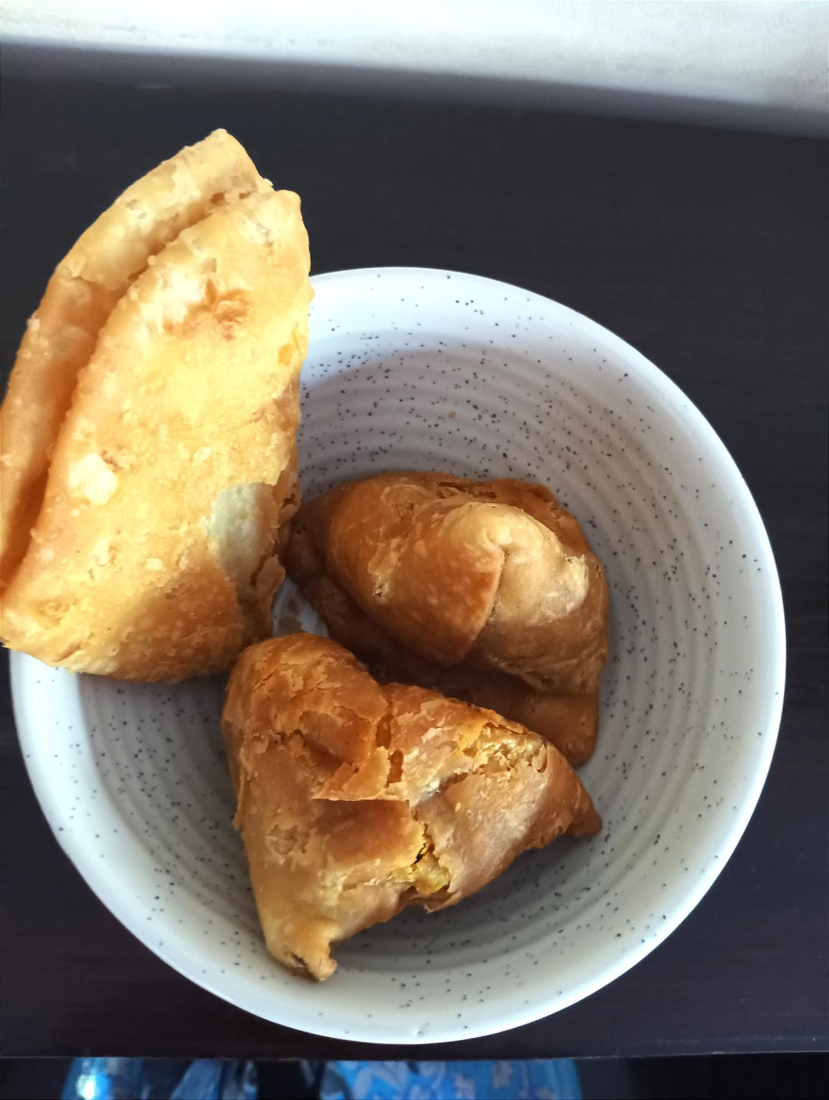 Nimki and samosa with Bengali chai. 