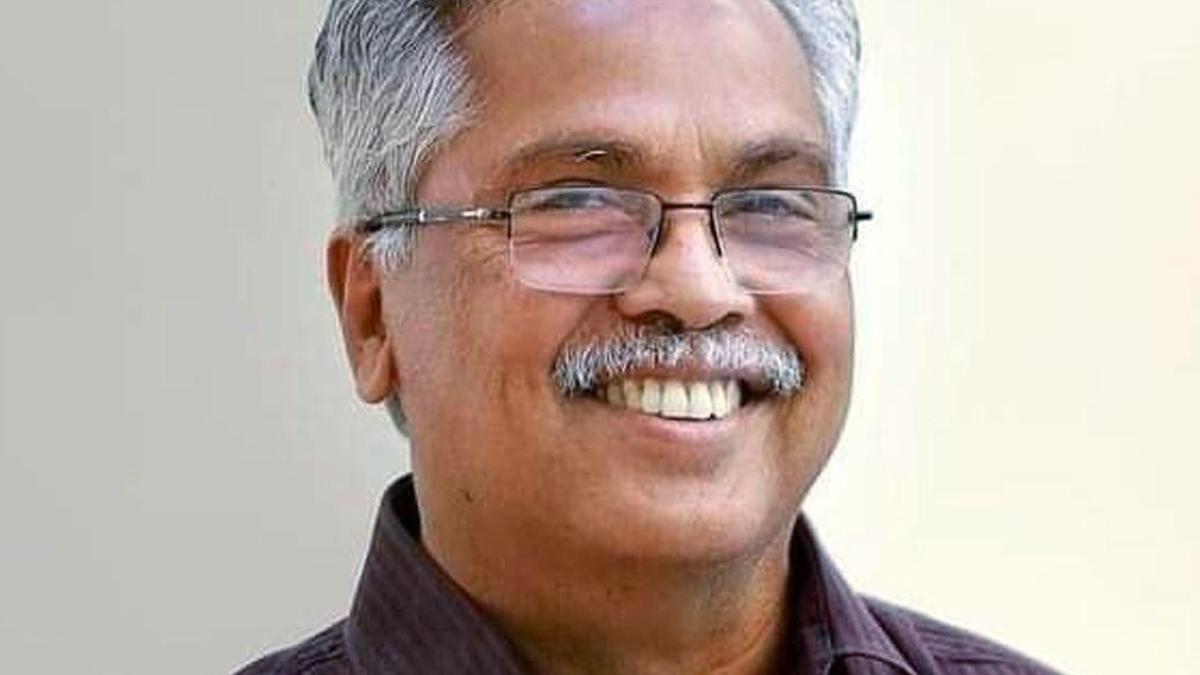 Congress in the grip of a mafia-like gang: Binoy Viswam