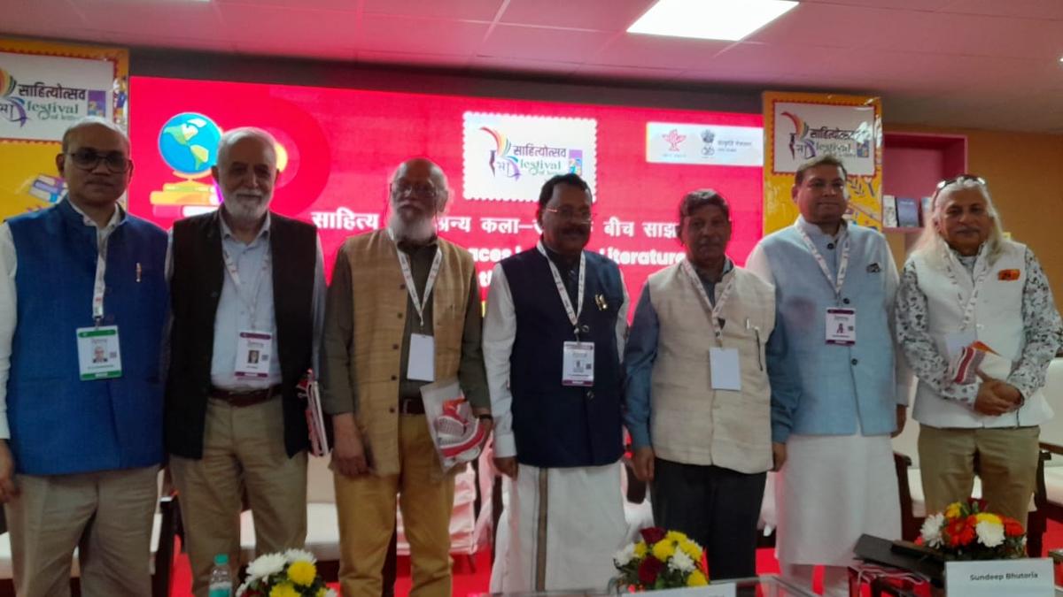 Art, literature share certain intrinsic characteristics, says Goa Governor