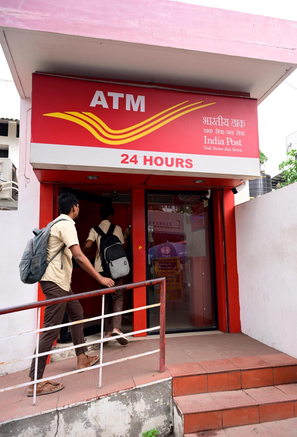 The India Post ATM at the Head Post Office in Dindigul that resumed functioning on Wednesday.  