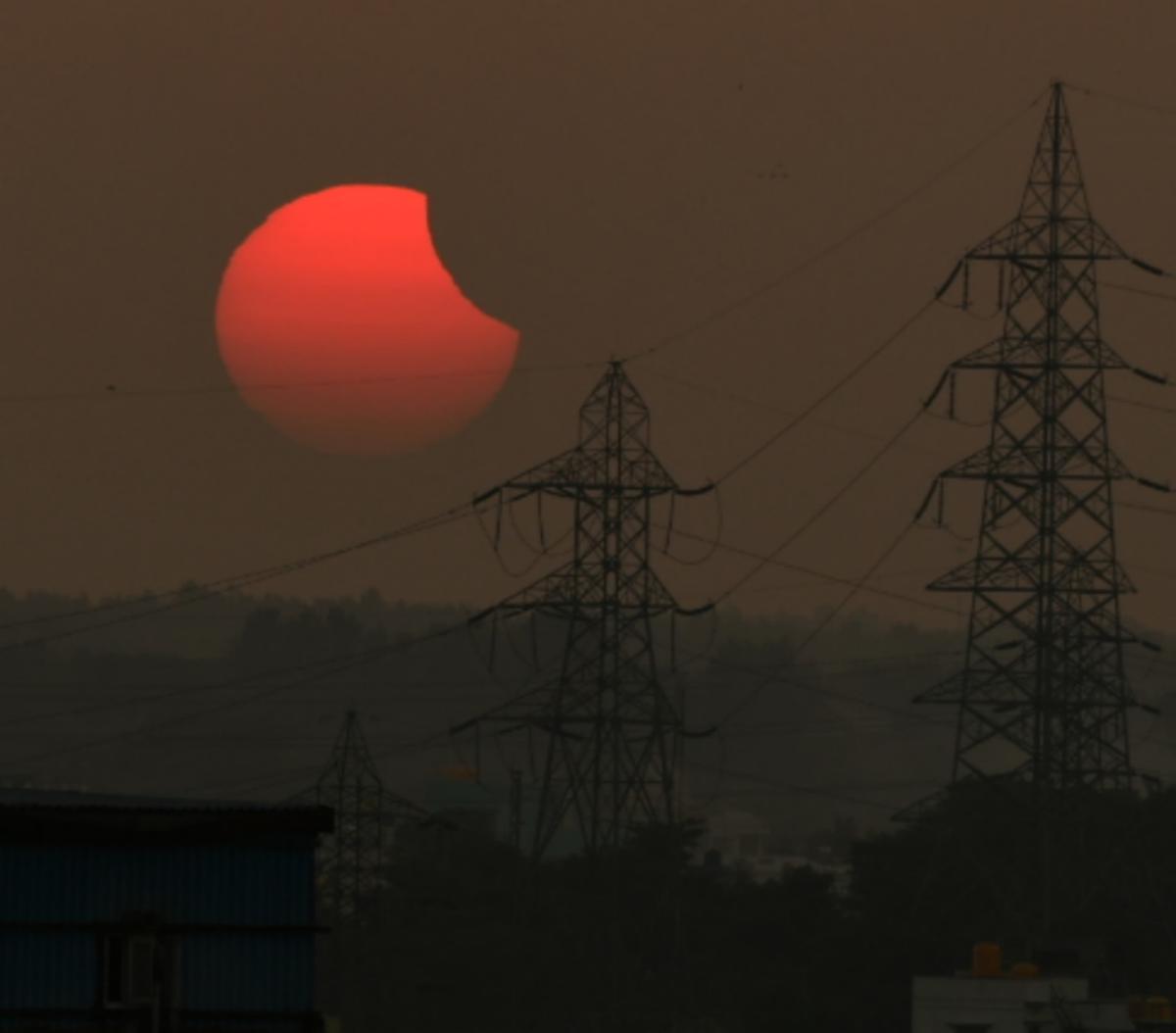 in-picture-the-last-solar-eclipse-of-2022-the-hindu