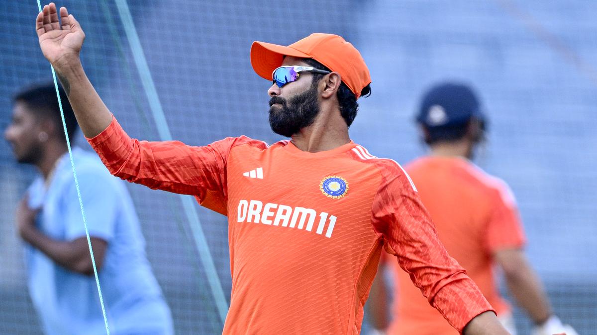 We pick a squad we feel is the best for that wicket: India bowling coach Paras Mhambrey