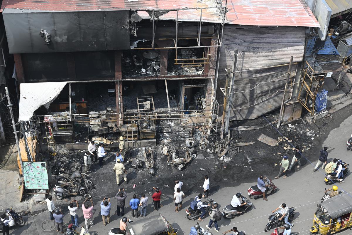 A day after a blaze on Sunday (October 27, 2024) destroyed a cracker shop in a densely populated residential area in Boggulkunta, Hyderabad, in Hyderabad.