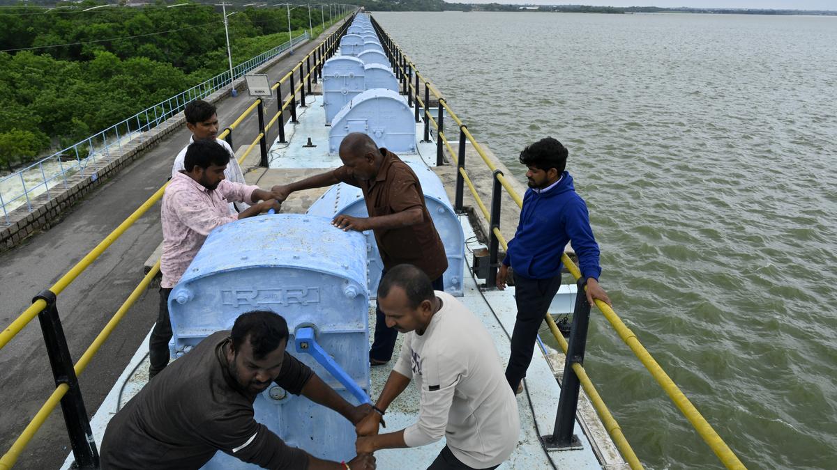 Hyderabad Rain September 26 | Gates of Osman Sagar and Himayatsagar lifted; 55 people evacuated by GHMC