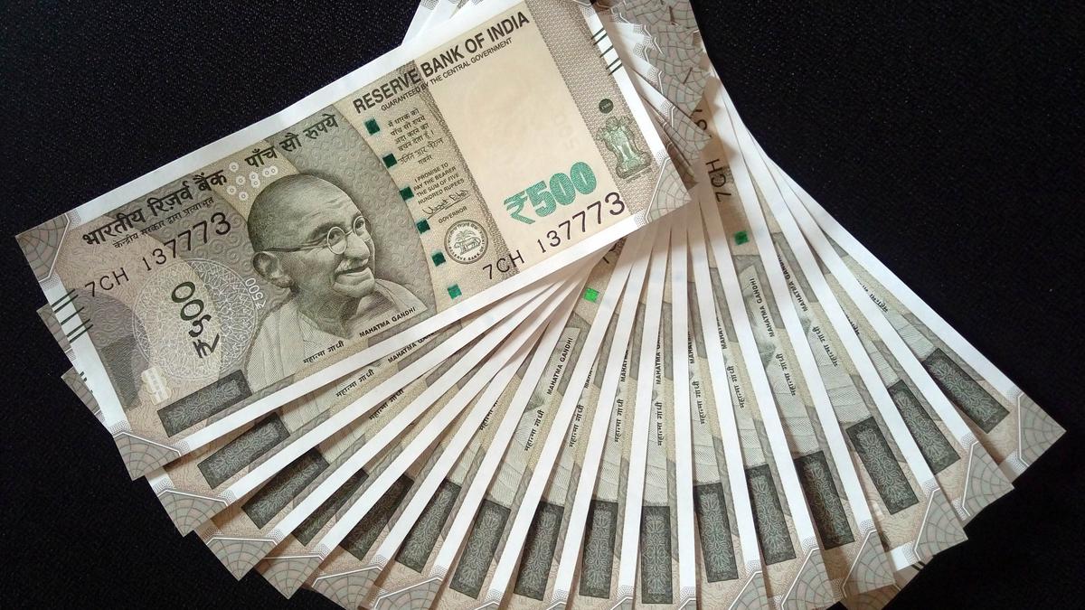 Rupee settles on flat note, up 1 paisa at 83.30 against U.S. dollar