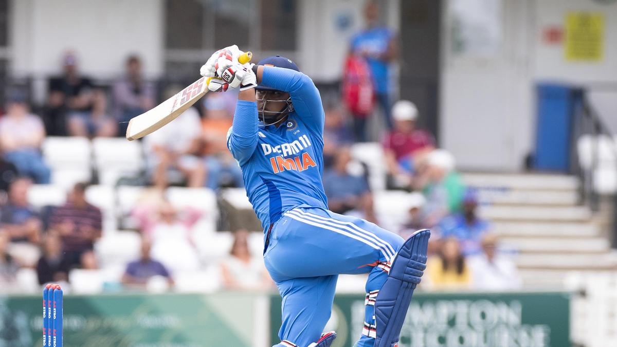 आईसीसी अंडर-19 विश्व कप फाइनल: भारत ने इंग्लैंड के खिलाफ पहले बल्लेबाजी करने का फैसला किया