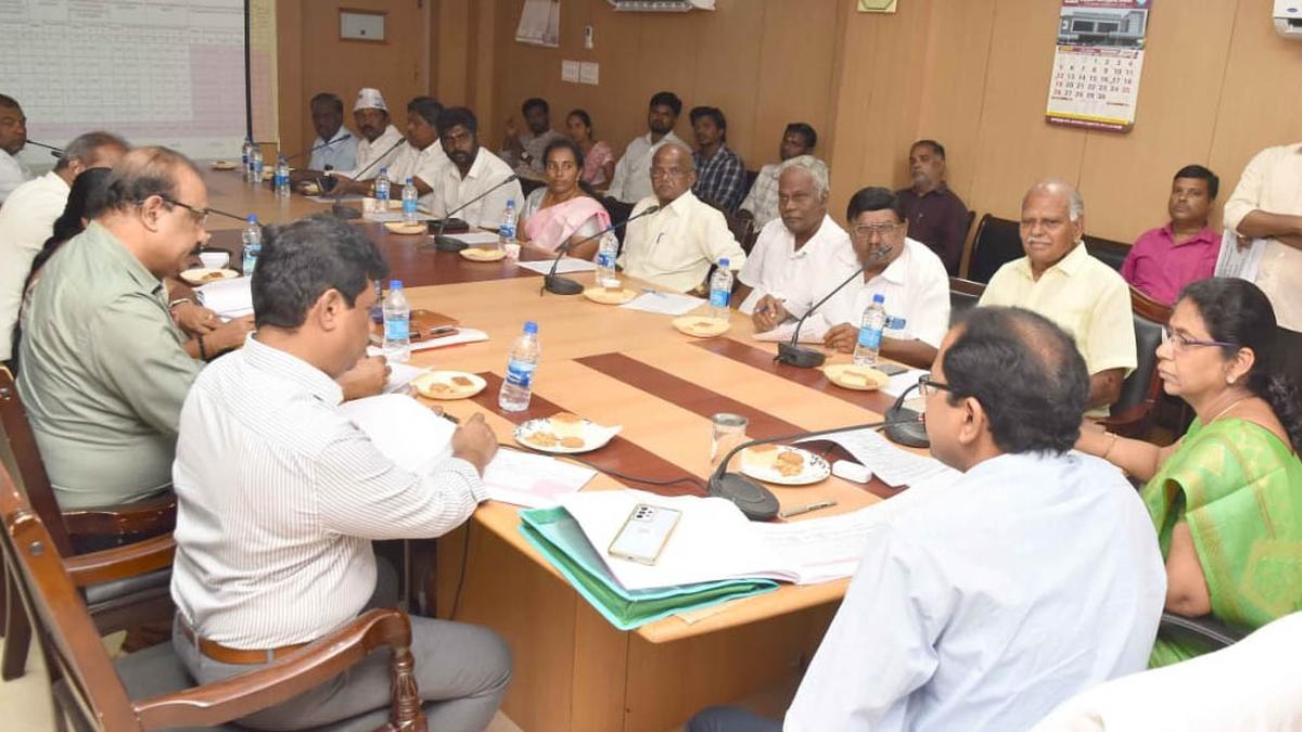 Election observer reviews summary revision exercise in Dharmapuri