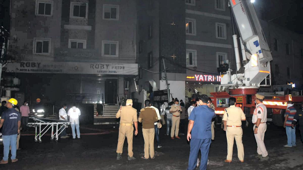 Eight killed in fire mishap in Secunderabad hotel