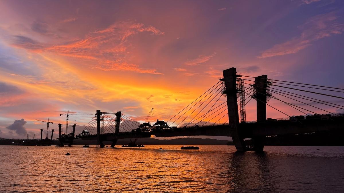 The bridge connecting Ambaragodlu and Kalasavalli villages is expected to significantly reduce the distance from Sagar to the villages around Sigandur, a place known for the Chowdeshwari temple. Thousands of people from different parts of Karnataka visit Sigandur every year.