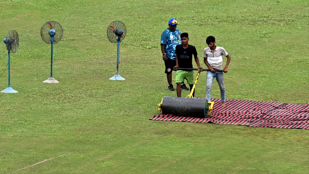 Electric fans used in bid to save Afghanistan-NZ Test in Noida