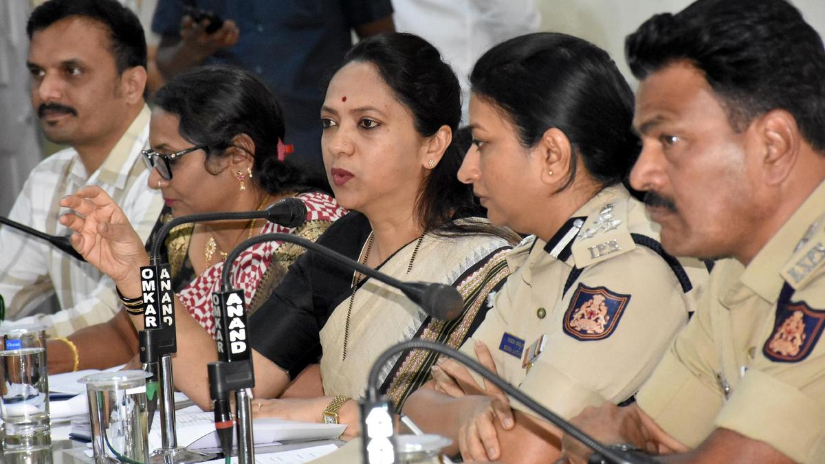 Treat women with dignity at police stations, says women’s commission chairperson