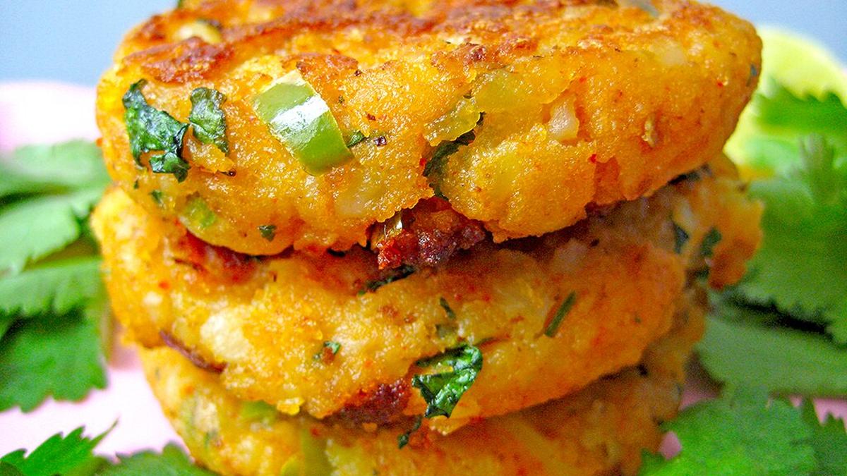 Savour these crispy tikkis made with raw bananas