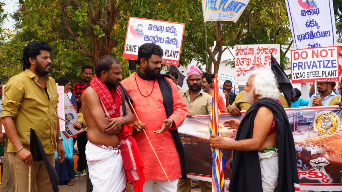 Gaddar’s last movie, ‘Ukku Satyagraham’, to hit screen in five languages in mid-December