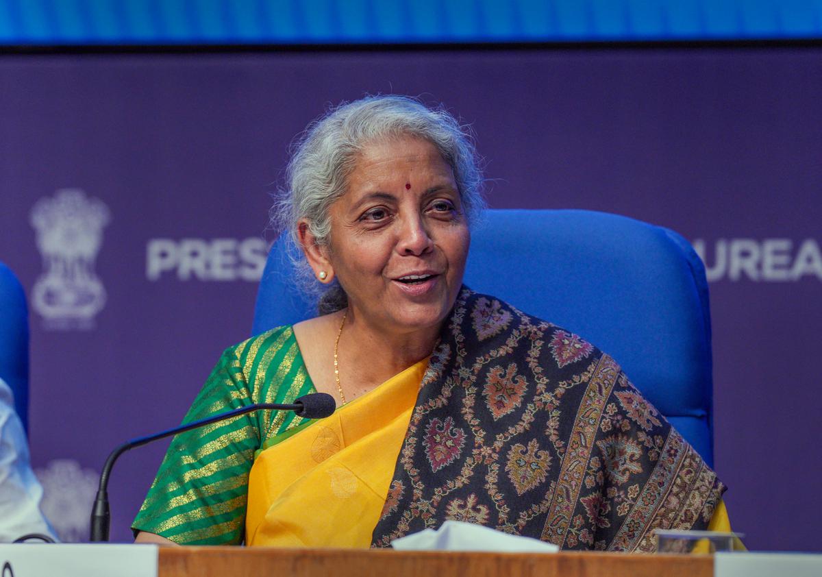 Govt Saving Scheme: Finance Minister's big announcement before July 31, senior citizens will get 20500 per month