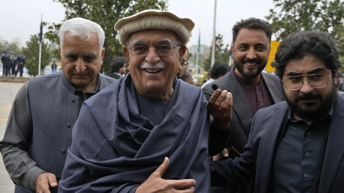 Mahmood Khan Achakzai nominated by Imran Khan as Pakistan presidential candidate against Asif Ali Zardari