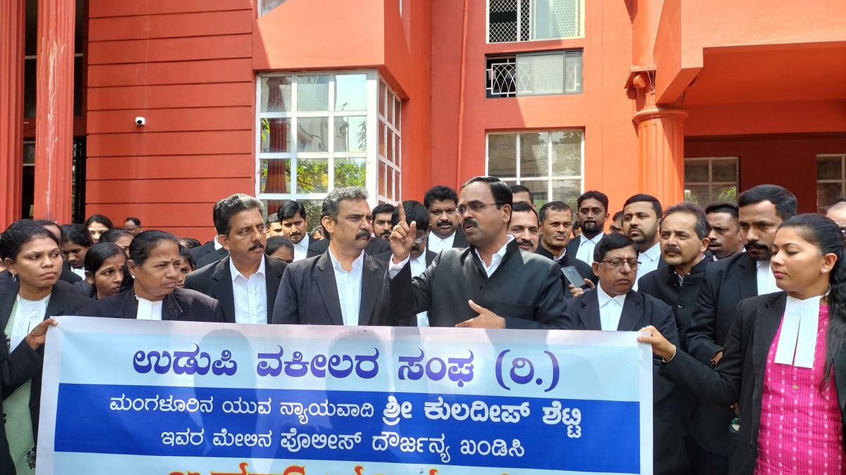 Arrest of advocate in Bantwal condemned