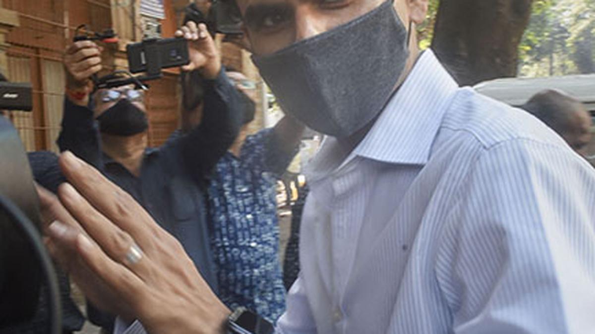 Bombay High Court grants interim protection from arrest to Sameer Wankhede