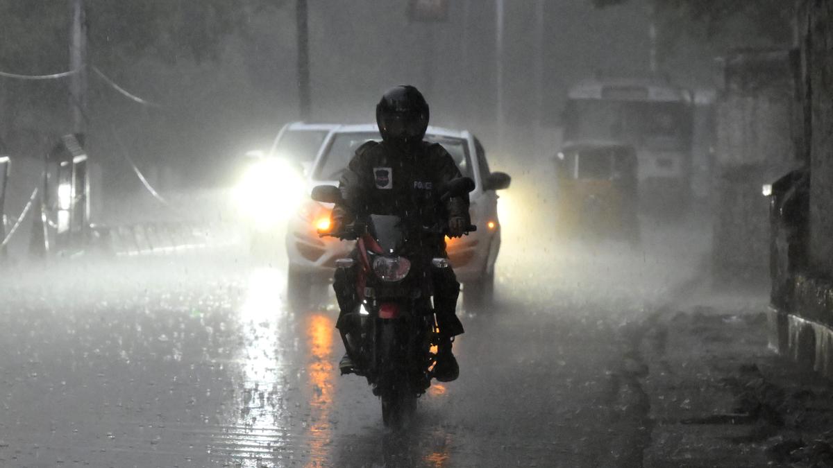 Heavy rain causes waterlogging and slow traffic in several parts of Hyderabad