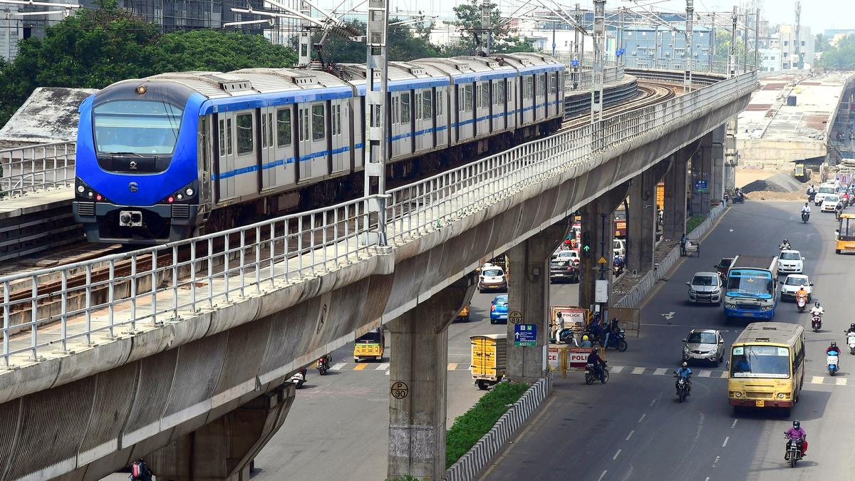 Connectivity needed between Metro Rail’s phase I and II stations
Premium