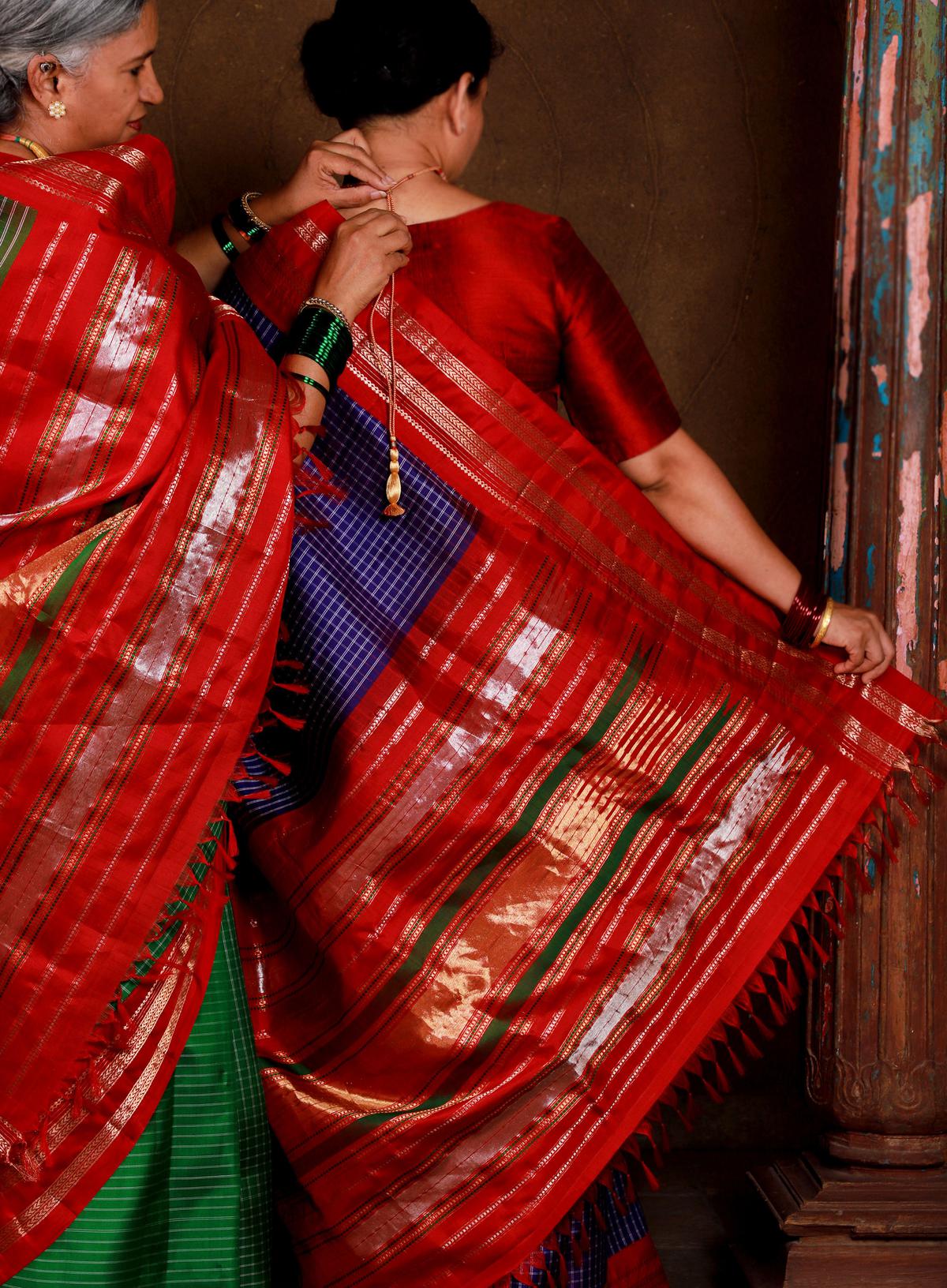 The sari with the Mothichoor pallu that was revived by Vinay Narkar.