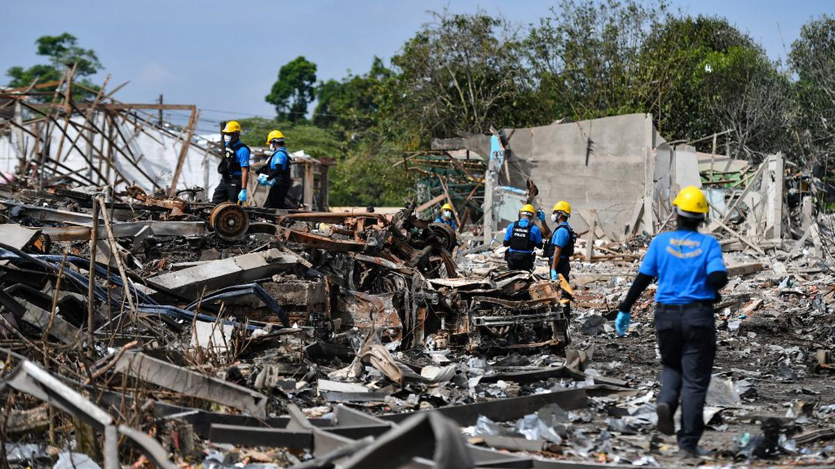 Death toll rises to at least 10 in Thailand warehouse explosion