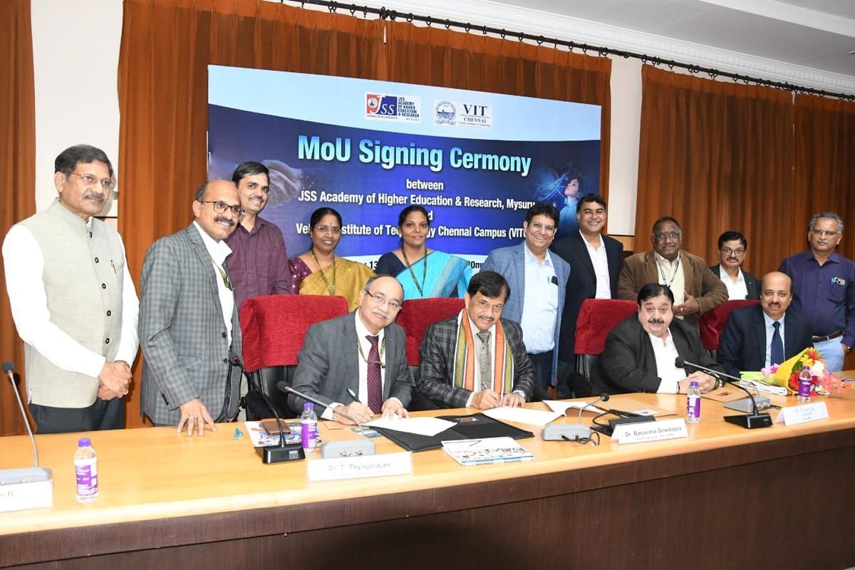Mysuru's JSS AHER, VIT Chennai sign MoU - The Hindu