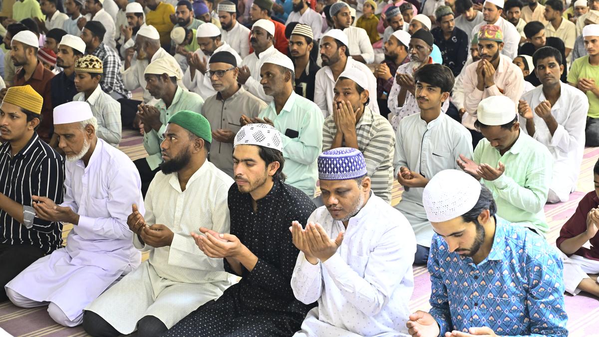 Mecca Masjid: a socio-political, religious and anti-colonial sanctuary
Premium