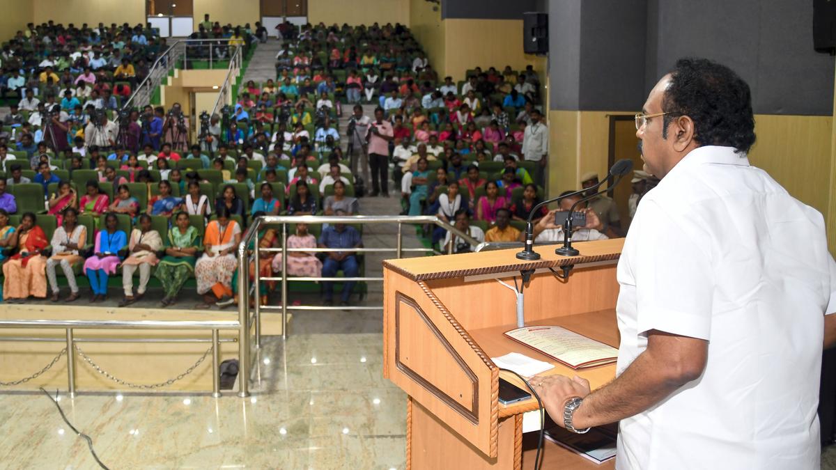 Youth must pass on legacy of Tamil language, urges Minister