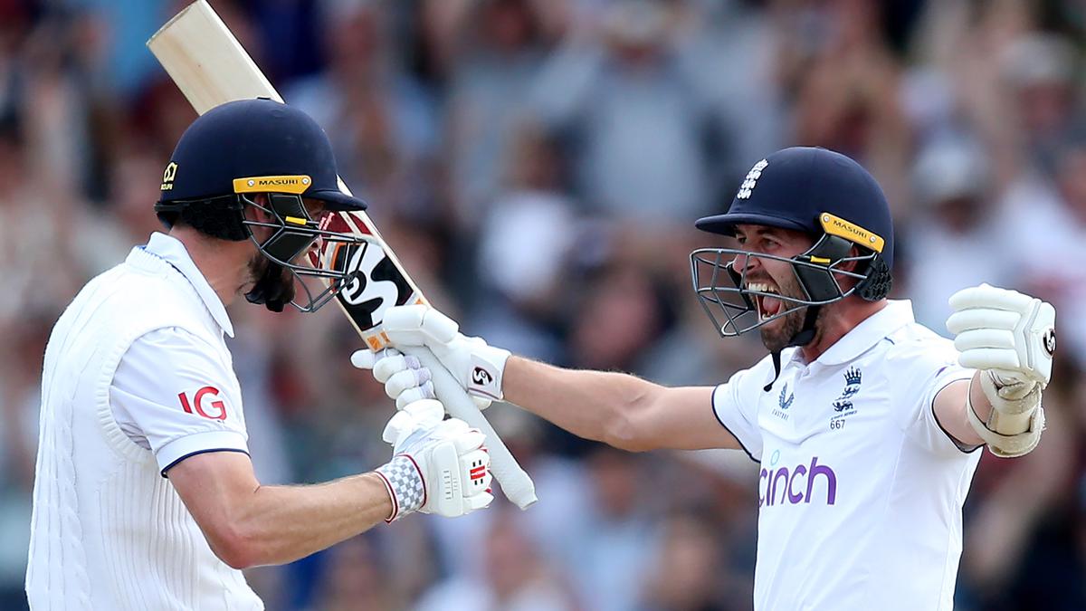 Wood and Woakes stoke the fire in Ben’s men, keep Ashes flame burning