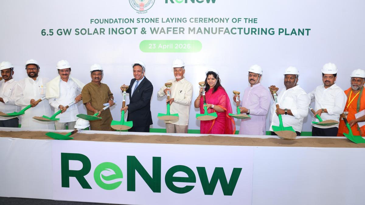 A.P. transforming into global investment hub, says Naidu