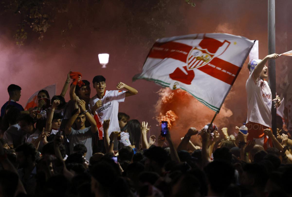 Sevilla fans celebrate after winning the Europa League Final on June 1, 2023