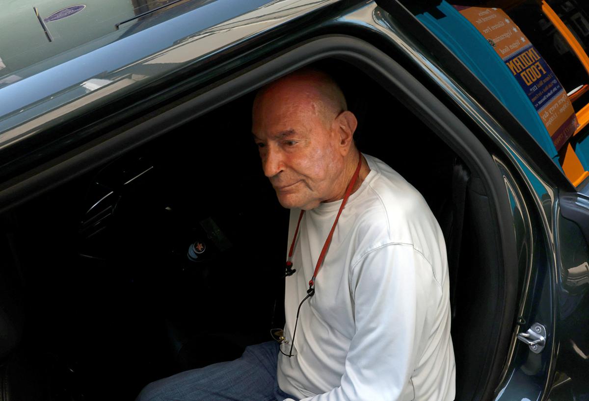 Hollywood producer Arnon Milchan testifies at Netanyahu corruption trial  over 'supply line' of gifts - The Hindu