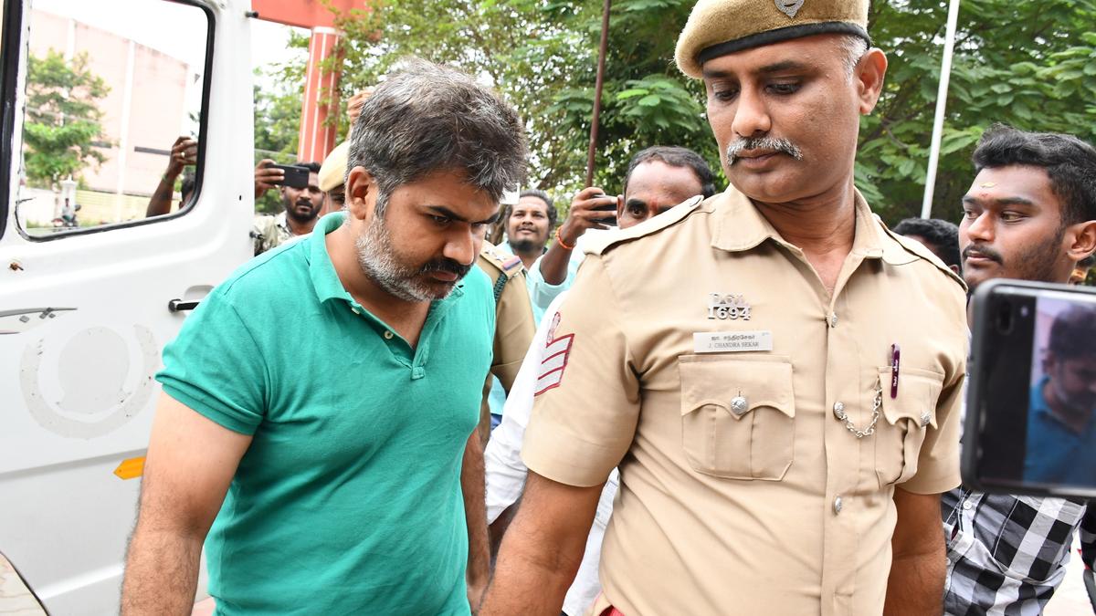 ED registers case against its own officer in Madurai, shifts probe to Delhi&nbsp;