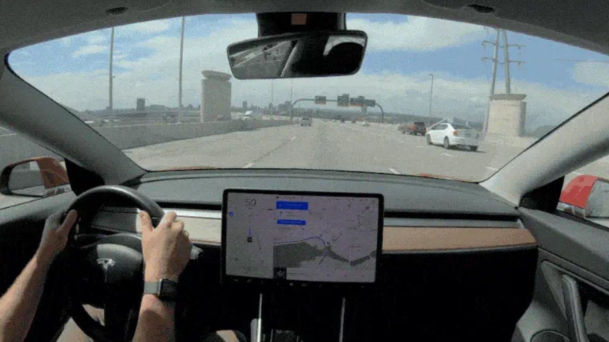 Tesla's full self-driving option falls short of its claim, report says