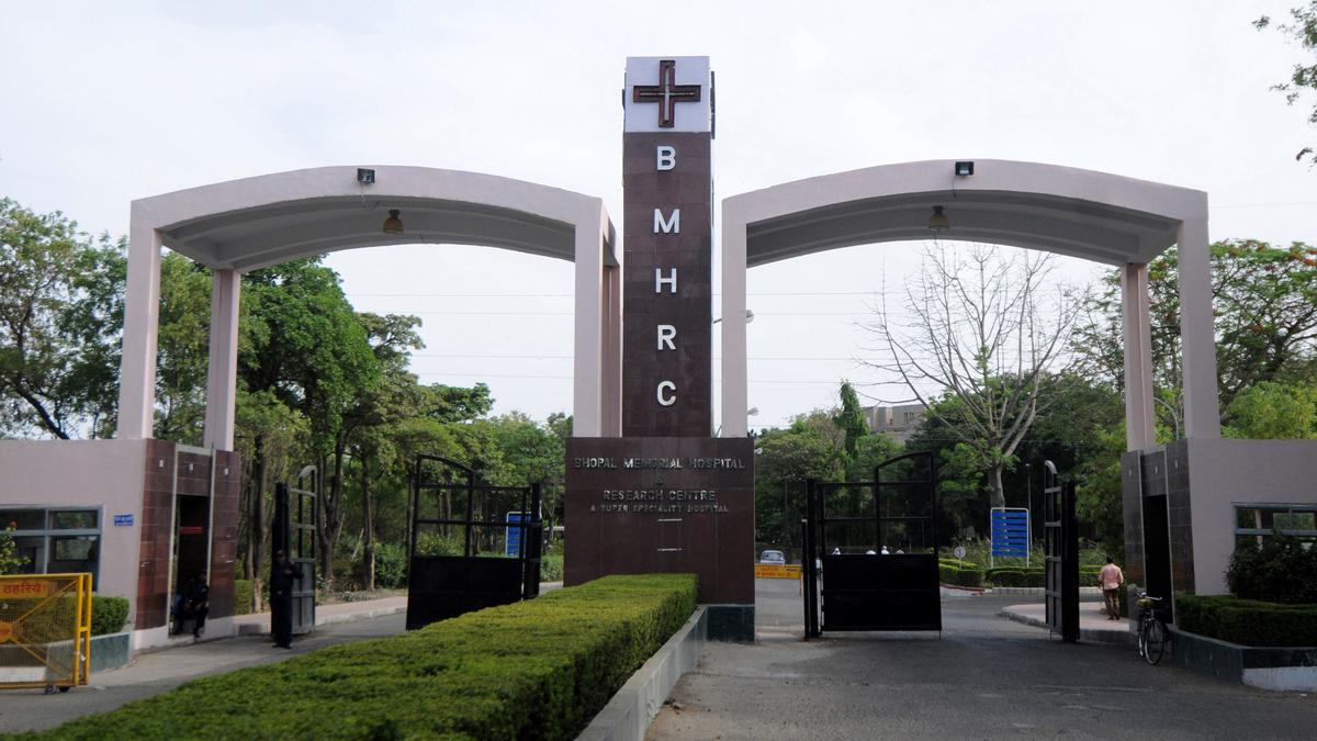 Flight of doctors from Bhopal Memorial Hospital & Research Centre leaves patients in the lurch