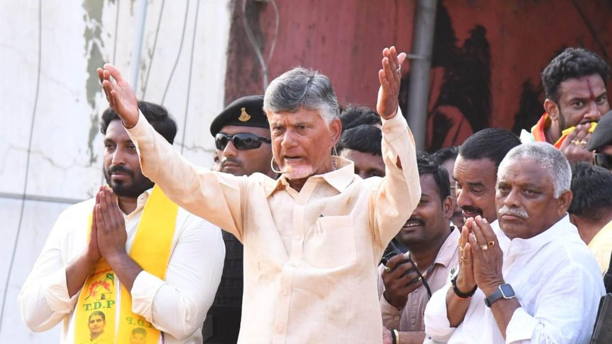 TDP’s Chandrababu Naidu cautions people against voting for YSRCP
