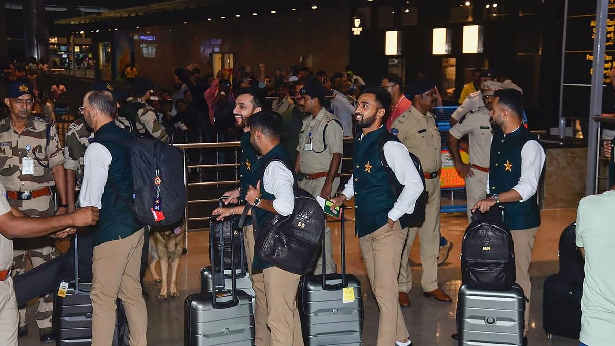 World Cup | Pakistan cricket team arrives in India after seven years; tight security in Hyderabad ahead of warm-up matches