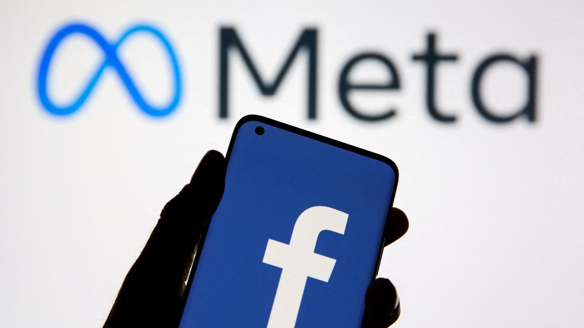 Facebook’s parent company Meta tells hardware staffers to prepare for cutbacks