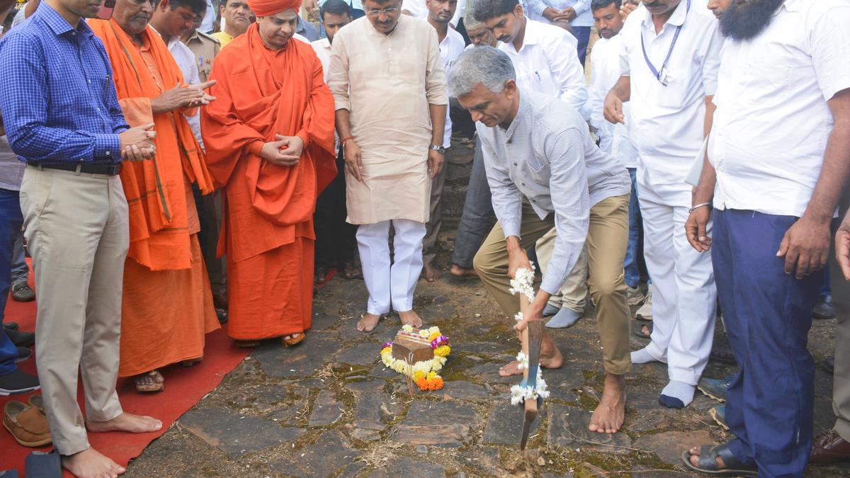 Kittur fort to be developed at a cost of ₹30 crore by government of Karnataka