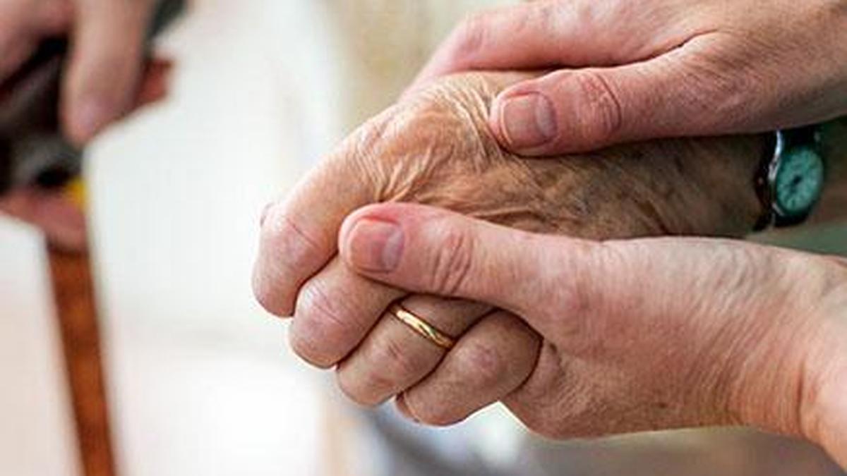 TN credits special grant of ₹2,000 each to 37.79 lakh old age pension beneficiaries, destitutes, PwD