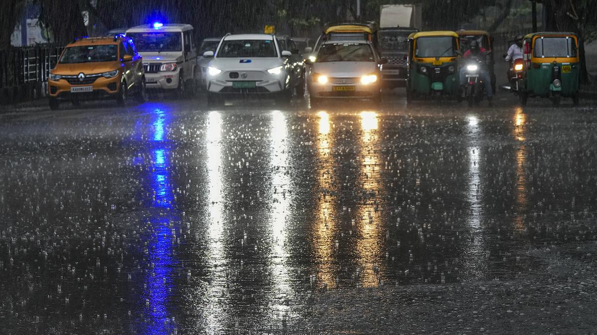 Bengaluru sees a drop in temperature as city gets light rainfall