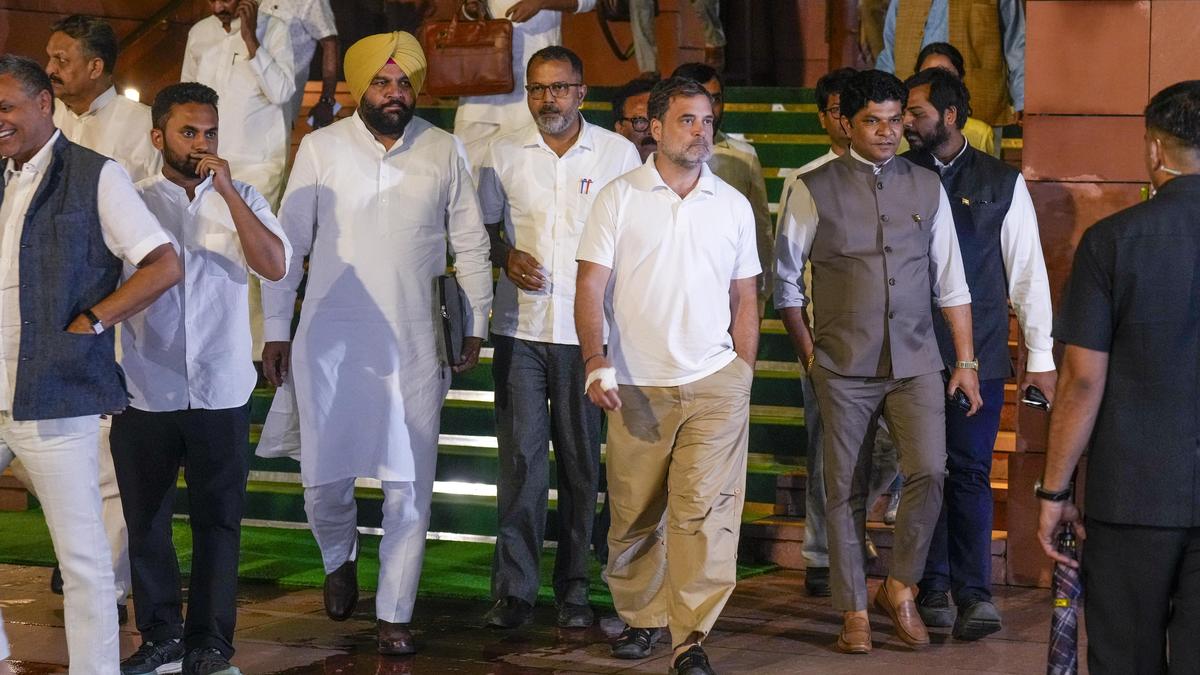 Parliament special sitting LIVE: Opposition hails Constitution Amendment Bill's defeat in Lok Sabha