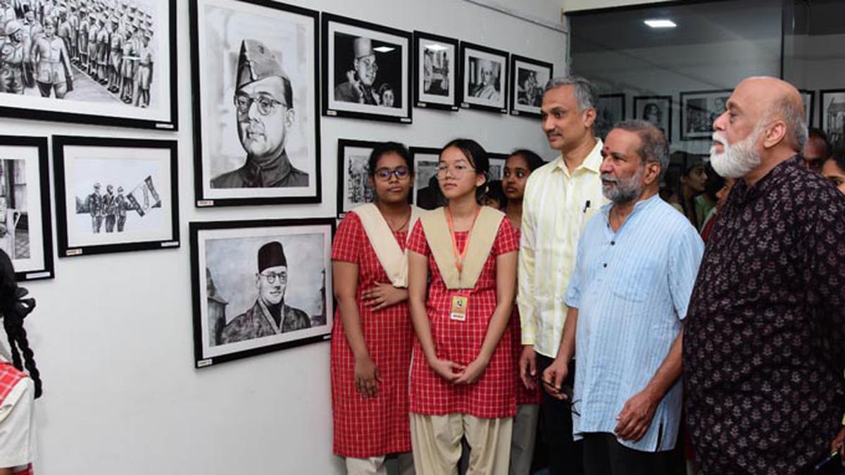 Three-day expo of paintings on ‘Netaji’ gets under way in Visakhapatnam