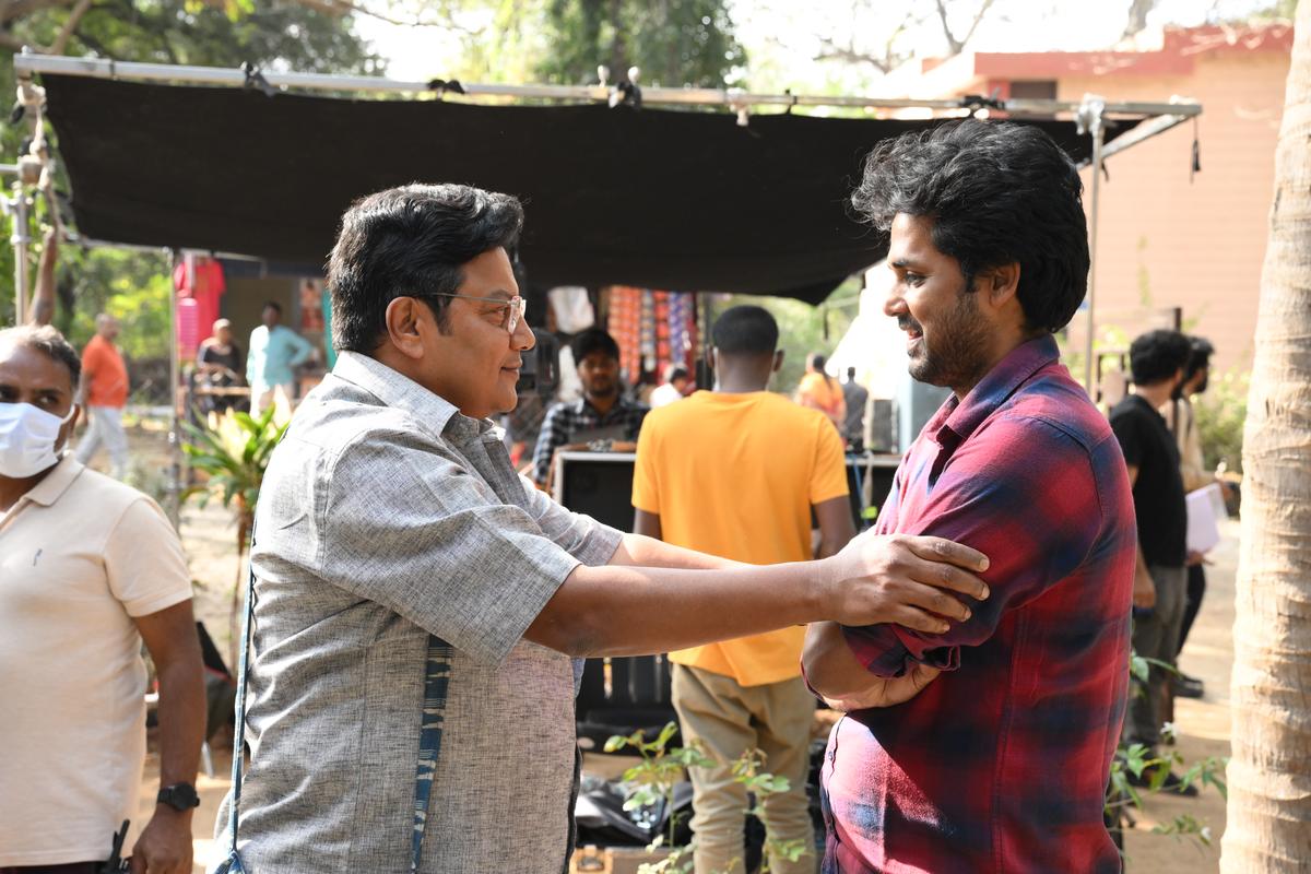 Sai Kumar and Vivek Athreya on the sets of ‘Saripodhaa Sanivaaram’