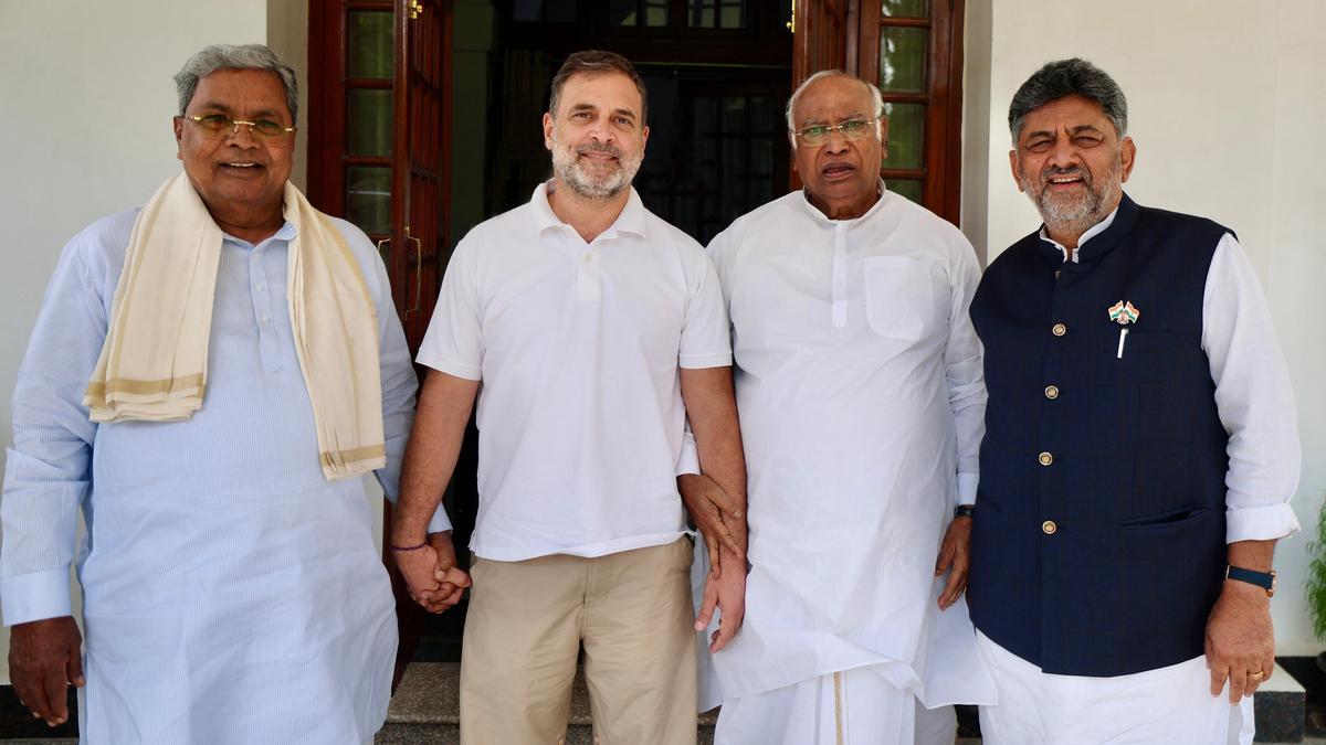 Congress names Siddaramaiah as Congress Working Committee member