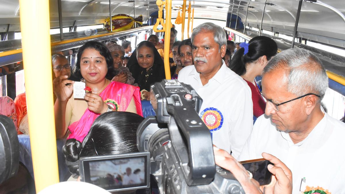 Shakti scheme launched in Yadgir, Raichur