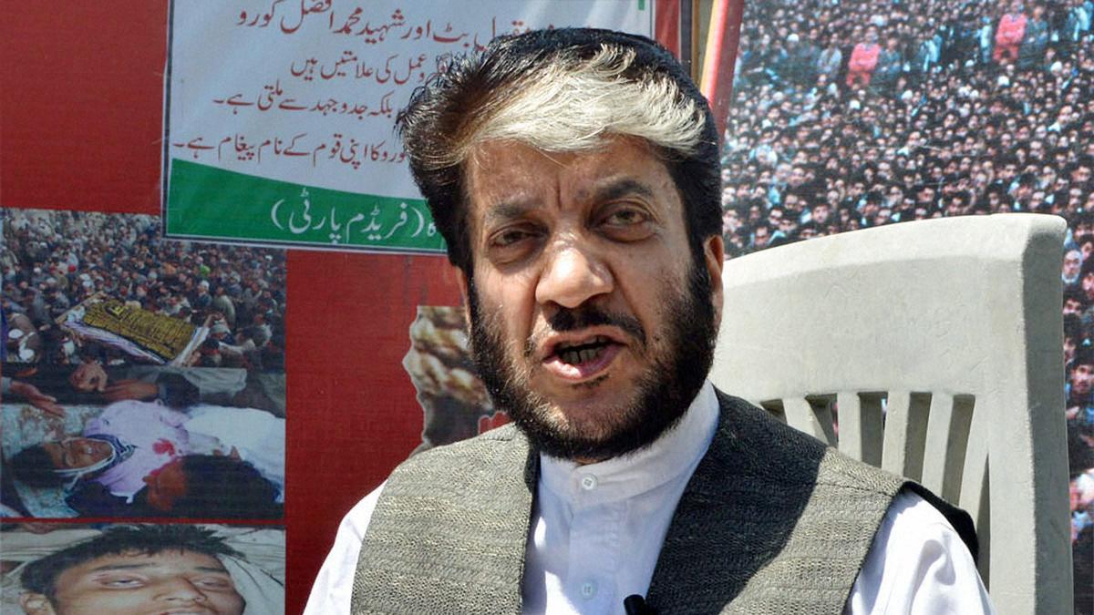 Treat Shabir Shah without delay, J&K leaders appeal to Home Minister