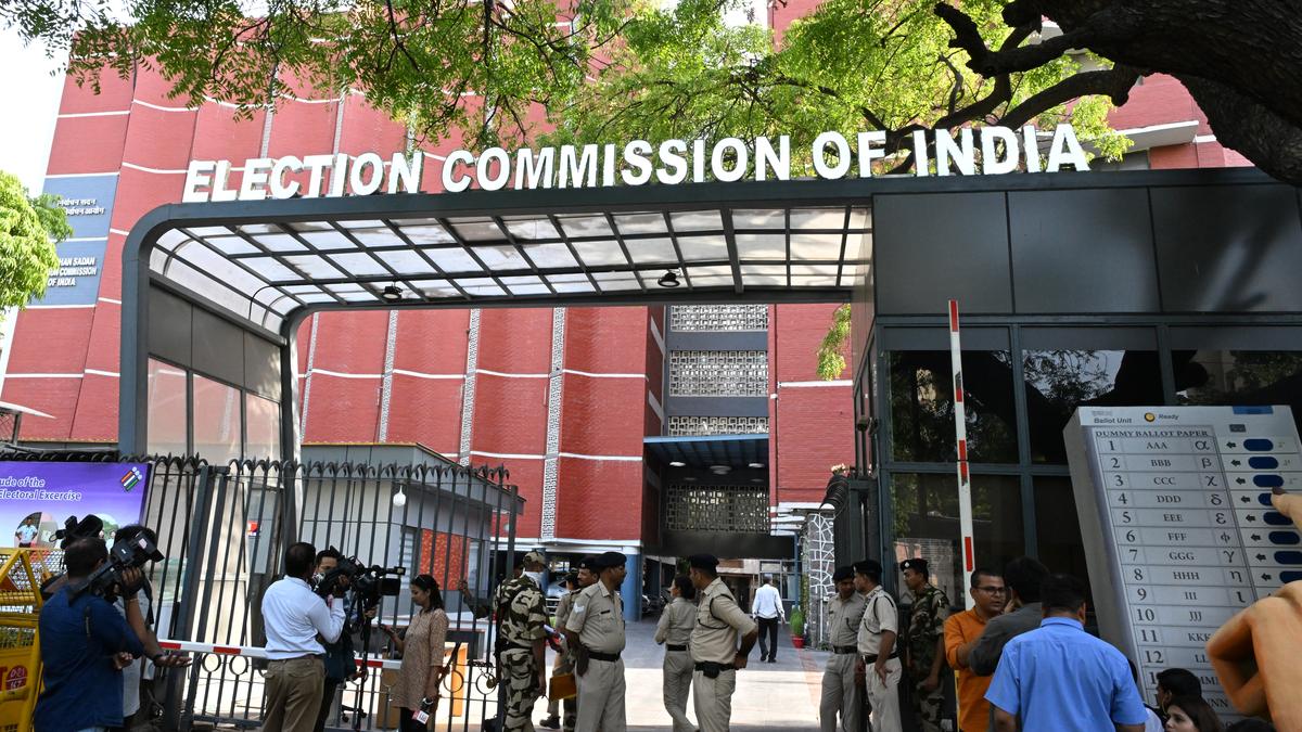 Lok Sabha elections: Day before vote counting, EC to hold press conference on June 3